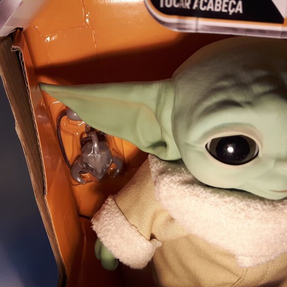 Star Wars Mandalorian The Child Baby Yoda Animatronic - Picture 3 of 8